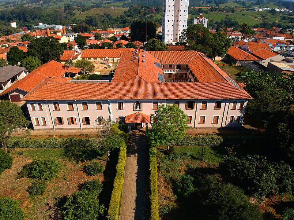 Educandário Rosa Mística  